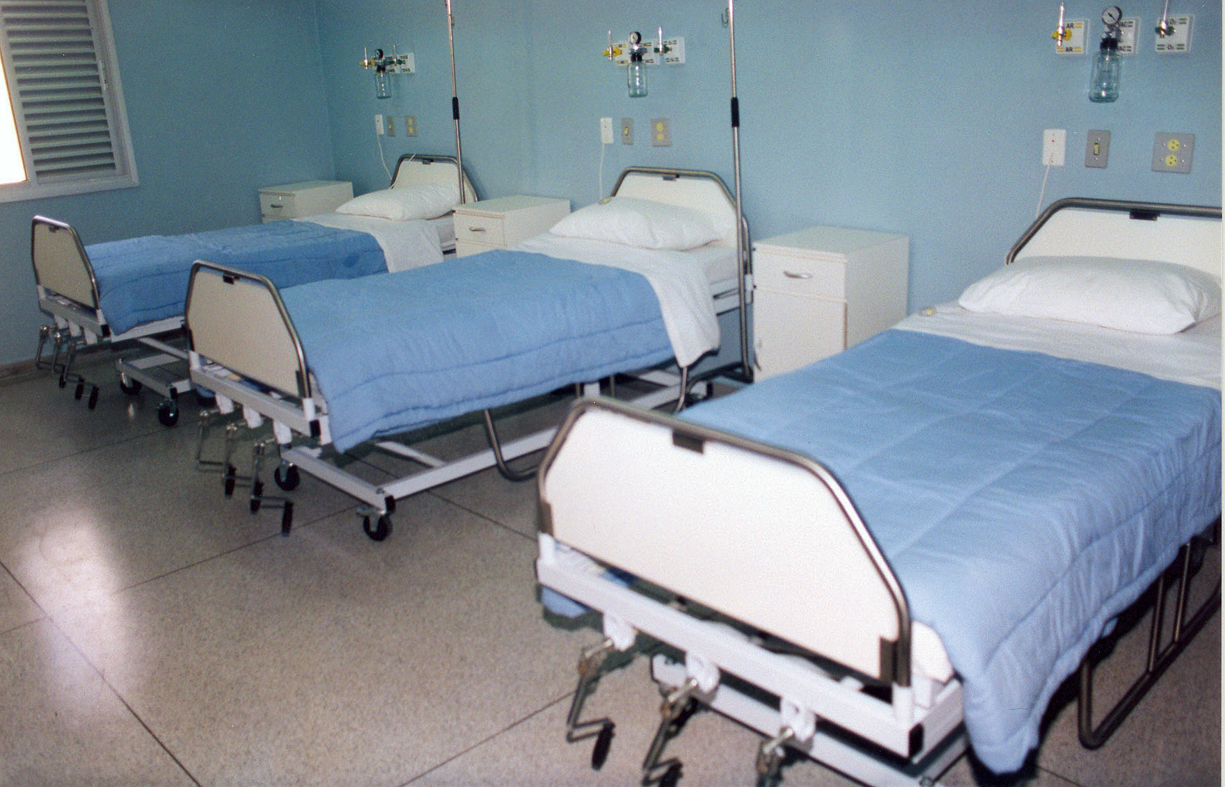 hospital-bed-1229668